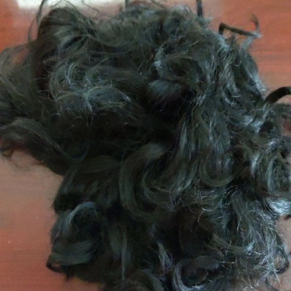 Wig - Picture 2 of 2